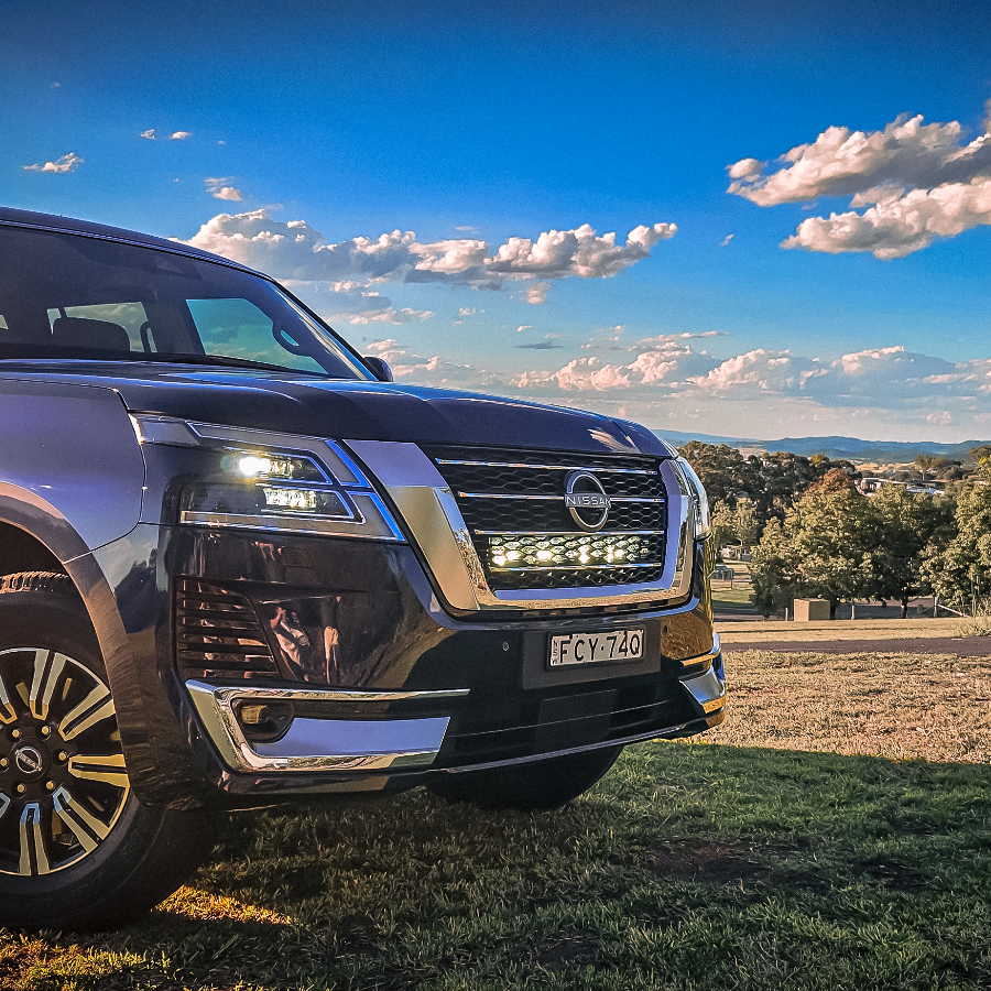 TRAILBAIT Nissan Patrol Y62 Behind-Grille Light Bar