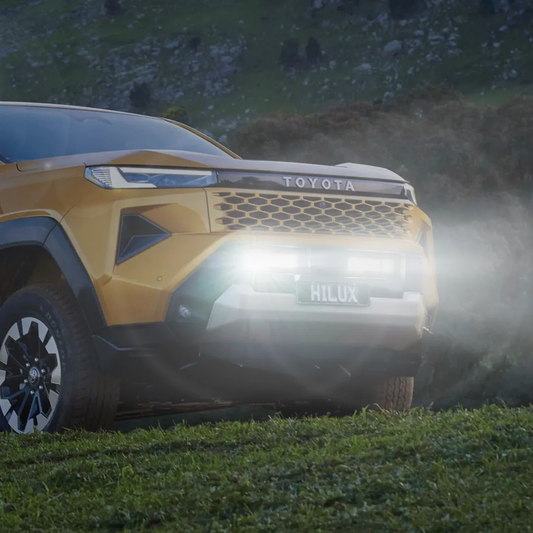 TRAILBAIT N90 Hilux Behind-Grille Light Bar