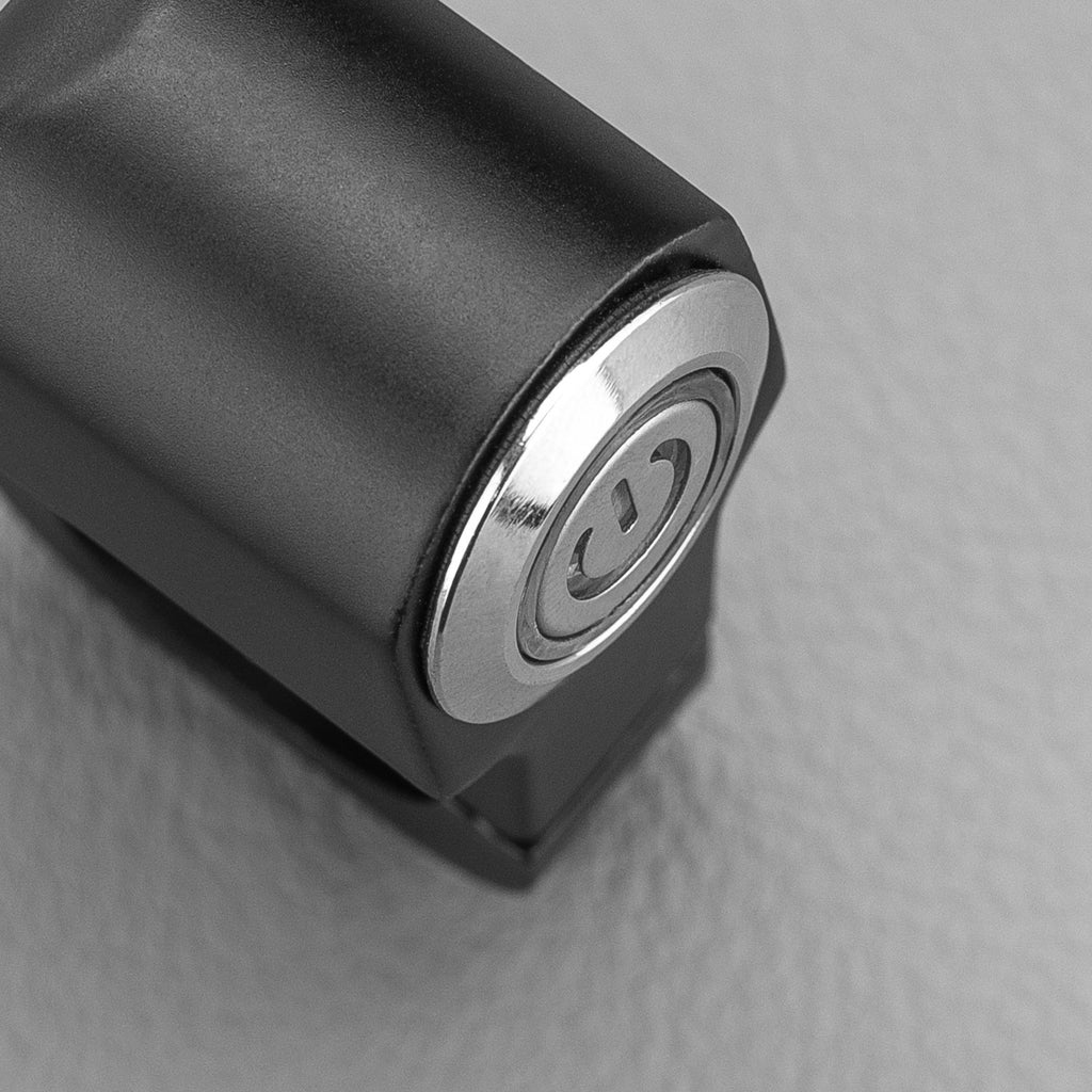 STEDI handlebar switch blue illumination detail