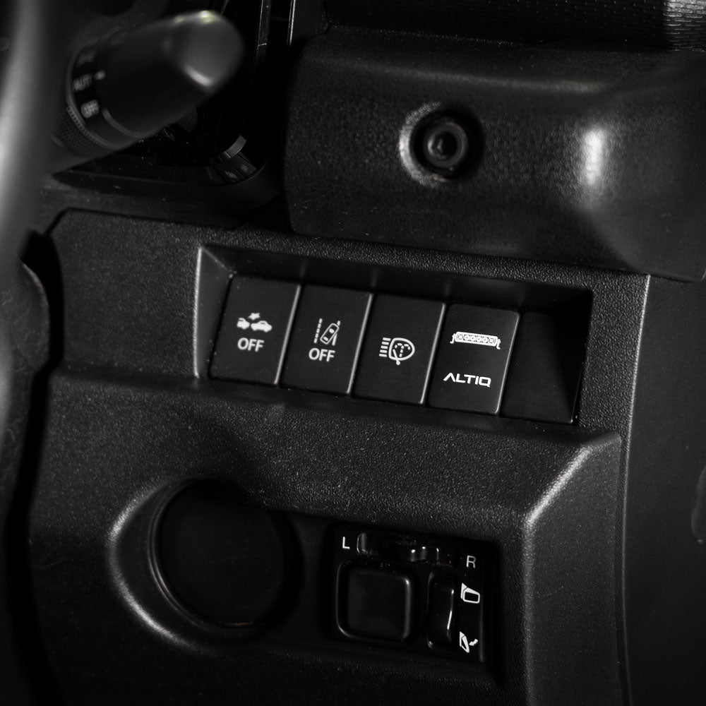 ALTIQ Jimny Light Bar Kit detail