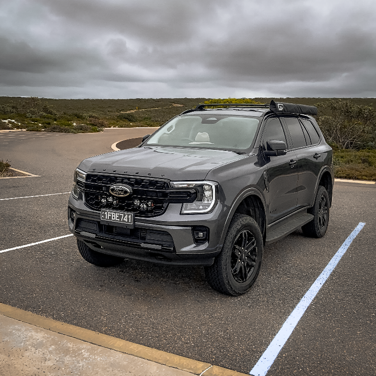 TRAILBAIT Next-Gen Everest Behind-Grille Light Bar - image 2