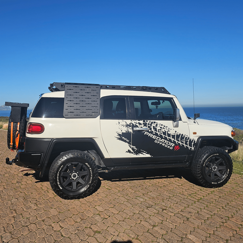 Land Cruiser FJ Side Molle Panels detail