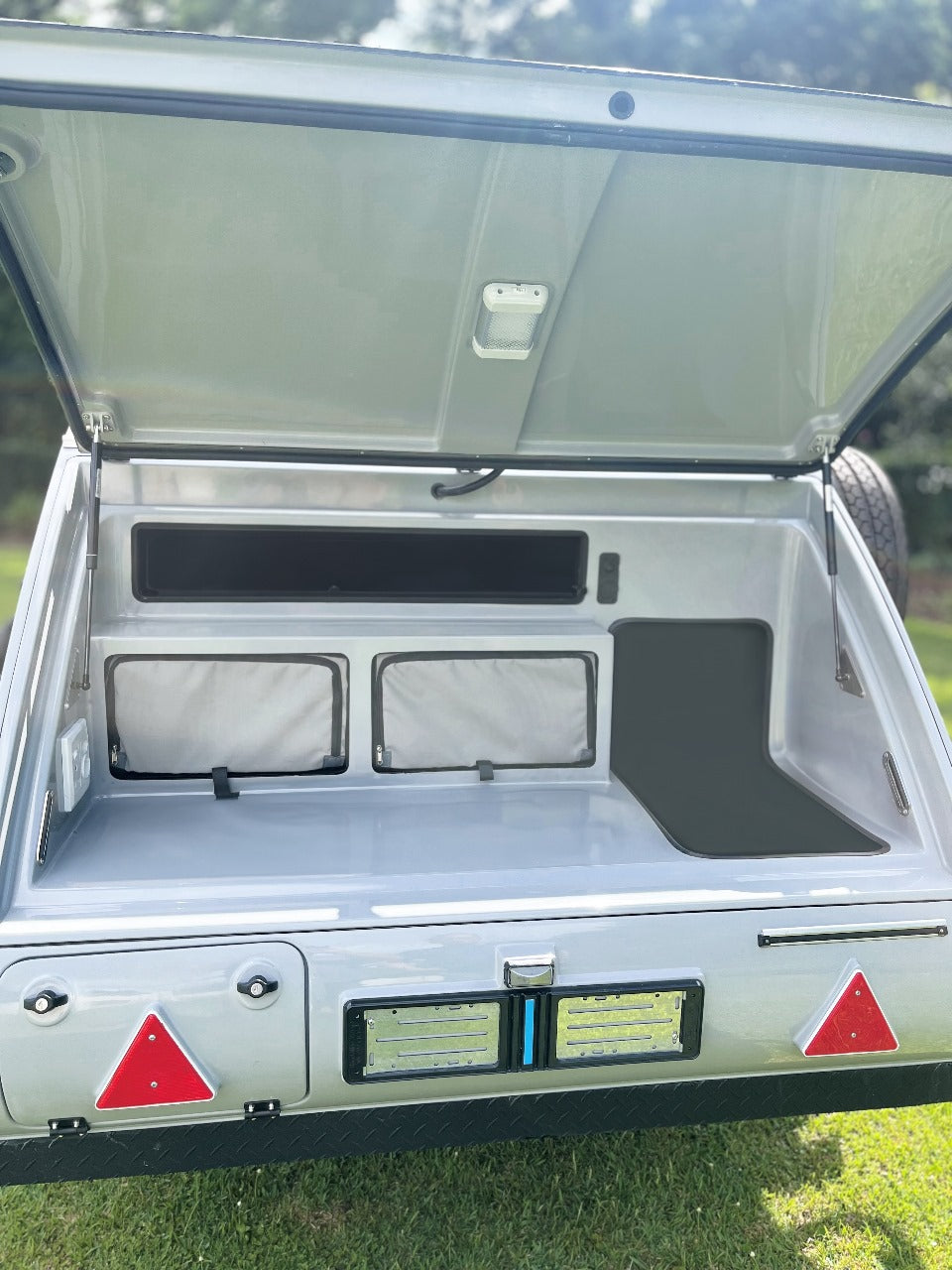 Vagabond Roamer Teardrop caravan - image 5