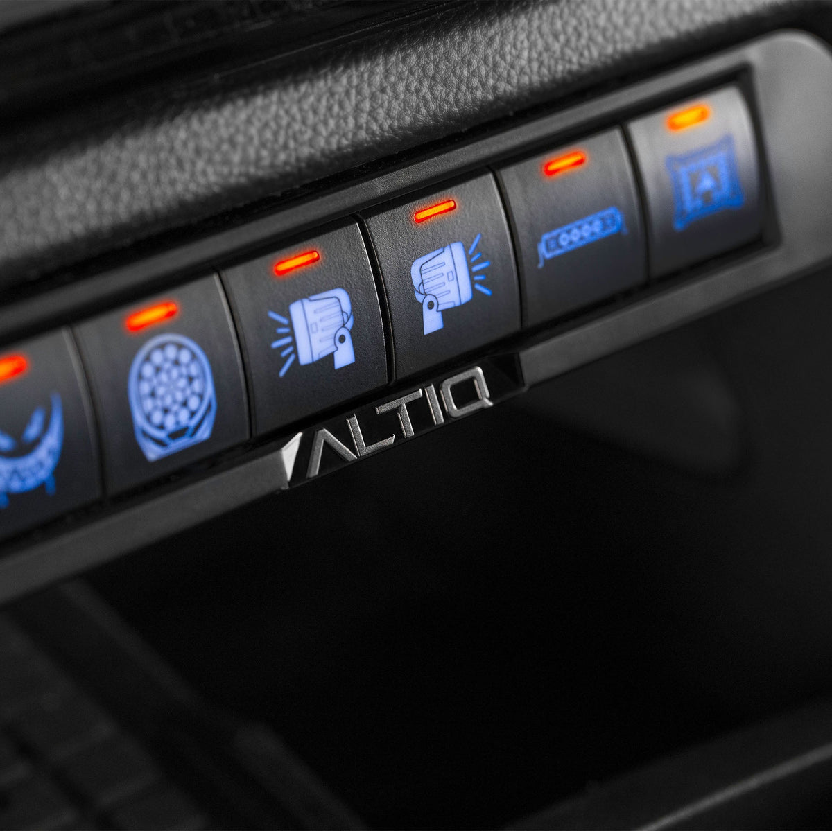 ALTIQ Controlgrid 6 switch panel - installed