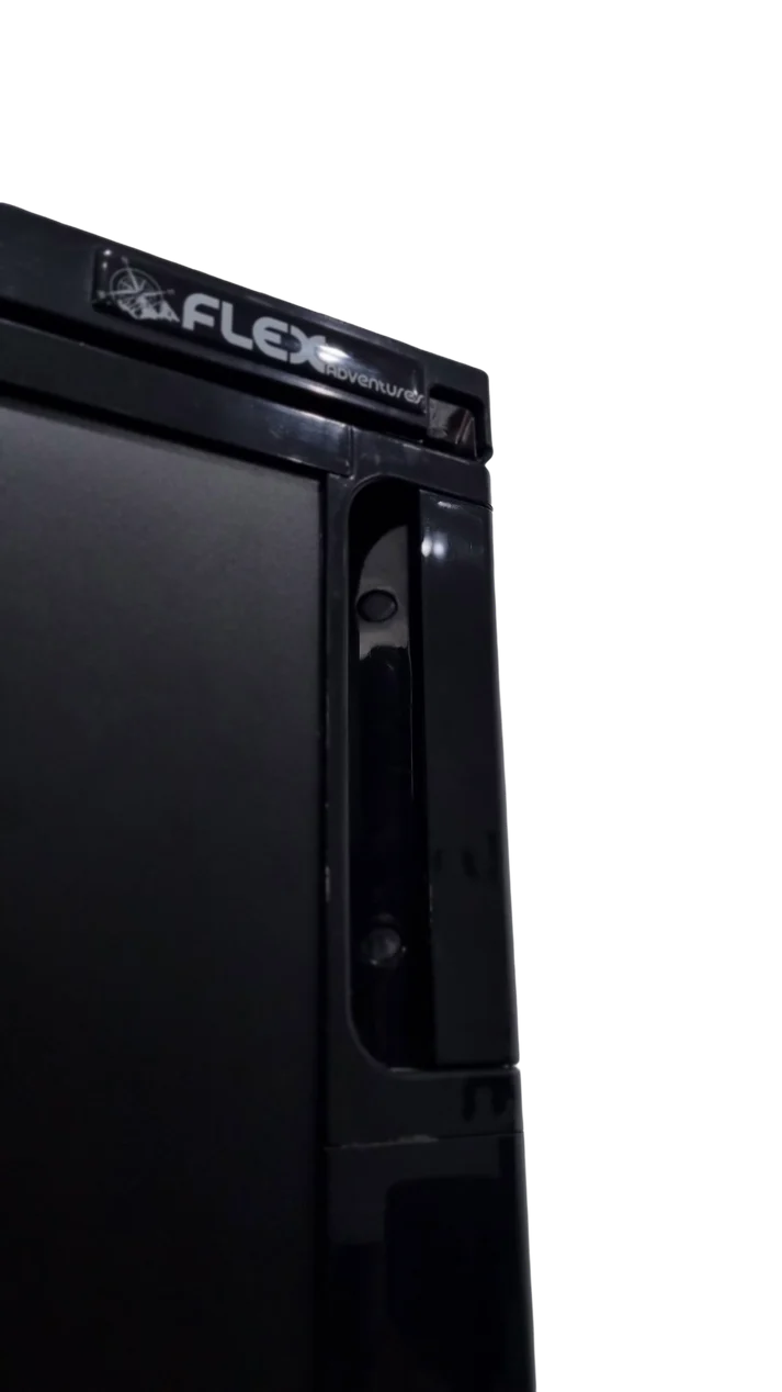 Flex R85s 85L Dual-Zone Portable Fridge-Freezer - image 6