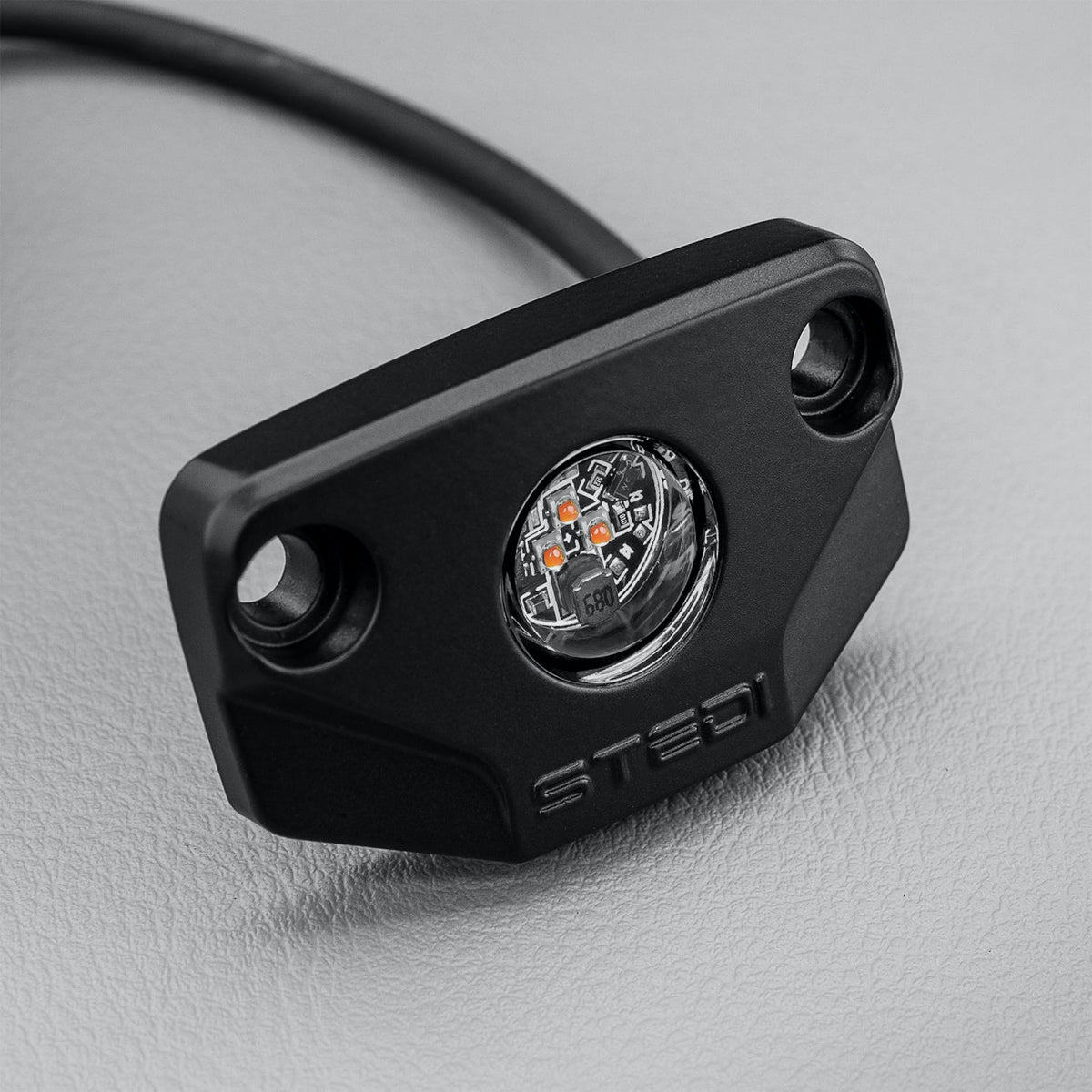 STEDI Surface Single 1500K LED Amber Rock Light